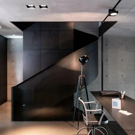 500m² Homm In Kerameikos * Athens