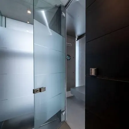 500m² Homm In Kerameikos Villa Athens
