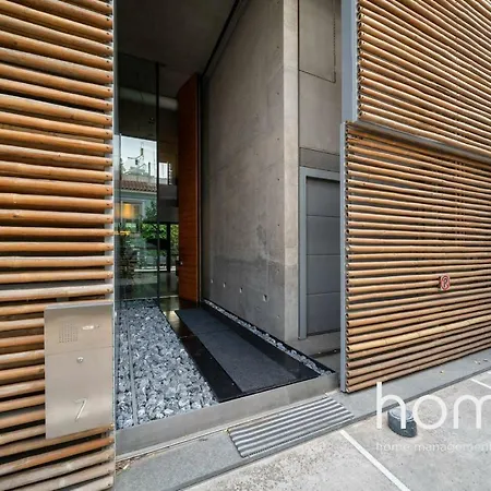 Villa 500m² Homm In Kerameikos